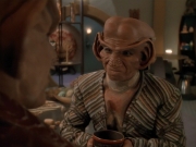extant_StarTrek_DS9_3x23-FamilyBusiness_02309.jpg