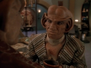 extant_StarTrek_DS9_3x23-FamilyBusiness_02311.jpg