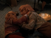 Filename=extant_StarTrek_DS9_3x23-FamilyBusiness_02657.jpg
Filesize=186KiB
Dimensions=1200x900
Date added=Sep 07, 2019 extant_StarTrek_DS9_3x23-FamilyBusiness_02657.jpg