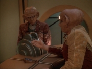 Filename=extant_StarTrek_DS9_3x23-FamilyBusiness_02781.jpg
Filesize=168KiB
Dimensions=1200x900
Date added=Sep 07, 2019 extant_StarTrek_DS9_3x23-FamilyBusiness_02781.jpg
