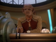 extant_StarTrek_DS9_3x23-FamilyBusiness_02790.jpg