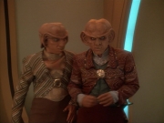 extant_StarTrek_DS9_3x23-FamilyBusiness_02890.jpg