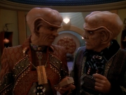 Filename=extant_StarTrek_DS9_3x23-FamilyBusiness_03555.jpg
Filesize=200KiB
Dimensions=1200x900
Date added=Sep 07, 2019 extant_StarTrek_DS9_3x23-FamilyBusiness_03555.jpg