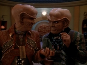 Filename=extant_StarTrek_DS9_3x23-FamilyBusiness_03587.jpg
Filesize=191KiB
Dimensions=1200x900
Date added=Sep 07, 2019 extant_StarTrek_DS9_3x23-FamilyBusiness_03587.jpg