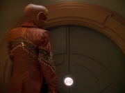 Filename=extant_StarTrek_DS9_3x23-FamilyBusiness_03593.jpg
Filesize=149KiB
Dimensions=1200x900
Date added=Sep 07, 2019 extant_StarTrek_DS9_3x23-FamilyBusiness_03593.jpg