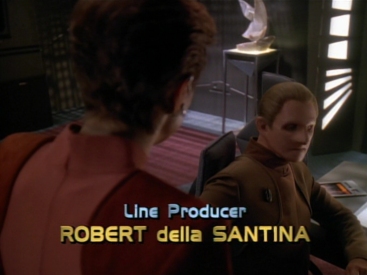extant_StarTrek_DS9_3x24-Shakaar_00419.jpg