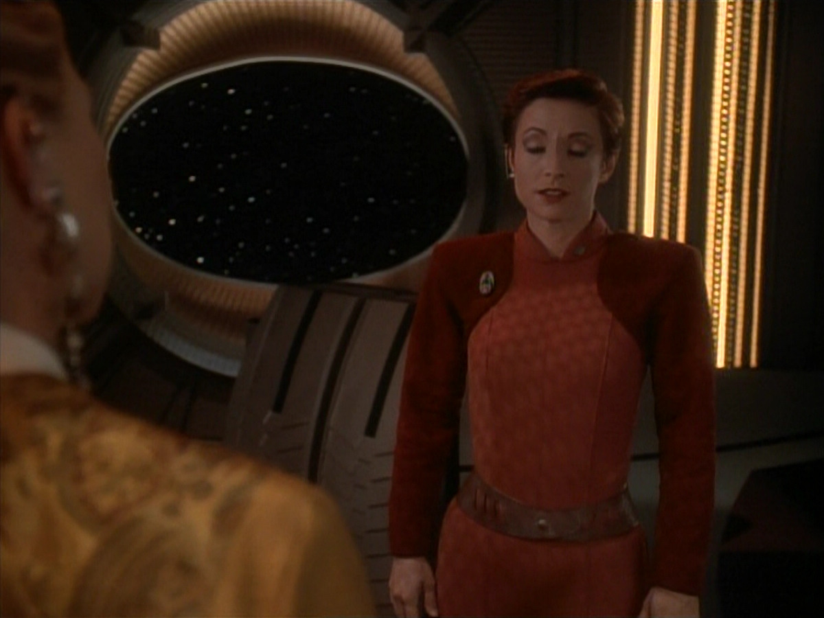 extant_StarTrek_DS9_3x24-Shakaar_00651.jpg