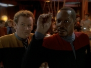 Filename=extant_StarTrek_DS9_3x24-Shakaar_00050.jpg
Filesize=154KiB
Dimensions=1200x900
Date added=Sep 09, 2019 extant_StarTrek_DS9_3x24-Shakaar_00050.jpg