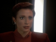 extant_StarTrek_DS9_3x24-Shakaar_00880.jpg