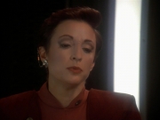 extant_StarTrek_DS9_3x24-Shakaar_00886.jpg
