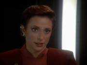 extant_StarTrek_DS9_3x24-Shakaar_00887.jpg