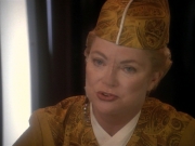 extant_StarTrek_DS9_3x24-Shakaar_00903.jpg