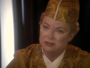 extant_StarTrek_DS9_3x24-Shakaar_00904.jpg