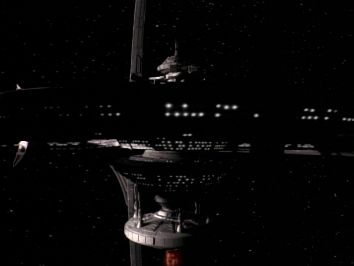 extant_StarTrek_DS9_3x26-TheAdversary_00011.jpg