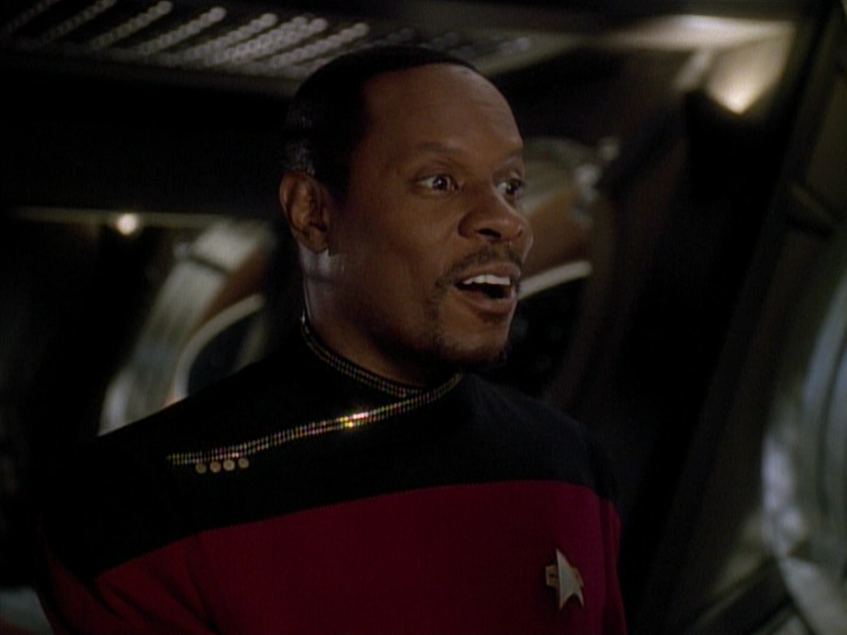 extant_StarTrek_DS9_3x26-TheAdversary_00066.jpg