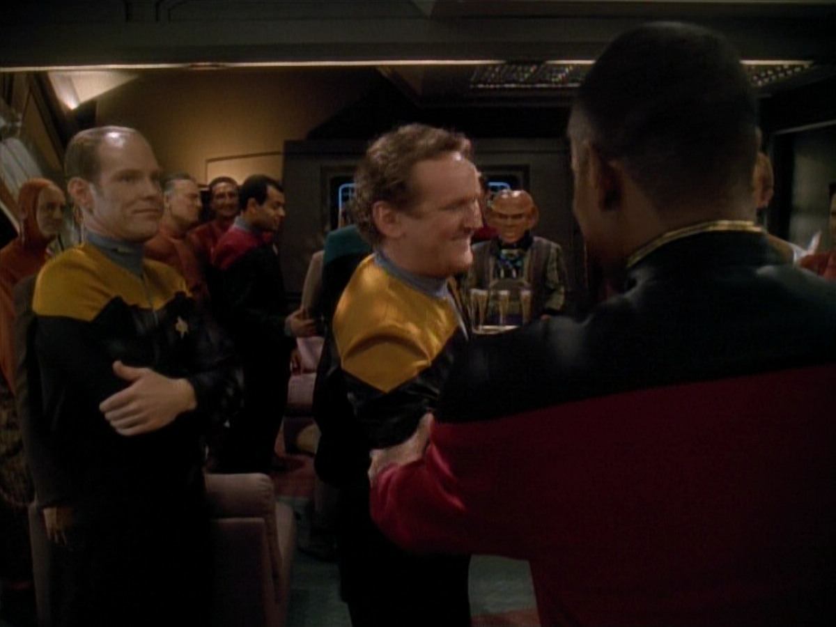 extant_StarTrek_DS9_3x26-TheAdversary_00108.jpg