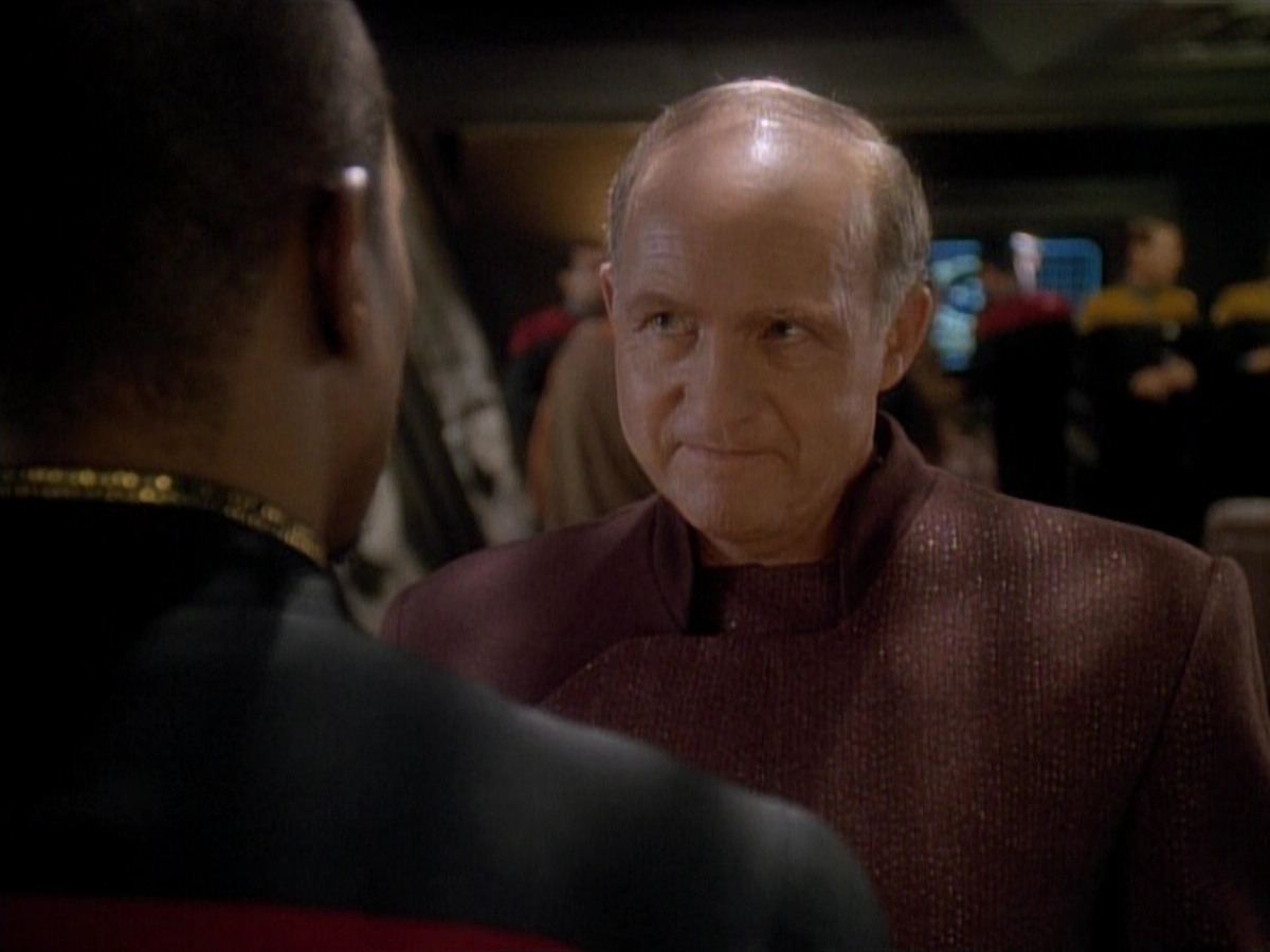 extant_StarTrek_DS9_3x26-TheAdversary_00226.jpg