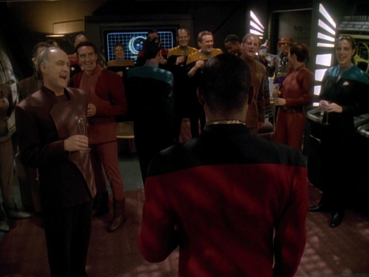 extant_StarTrek_DS9_3x26-TheAdversary_00265.jpg