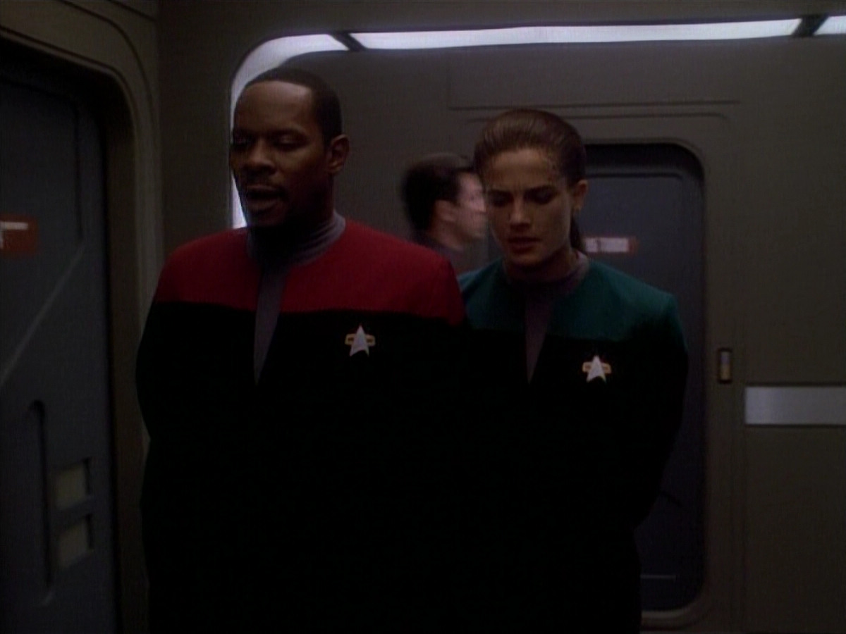 extant_StarTrek_DS9_3x26-TheAdversary_00634.jpg