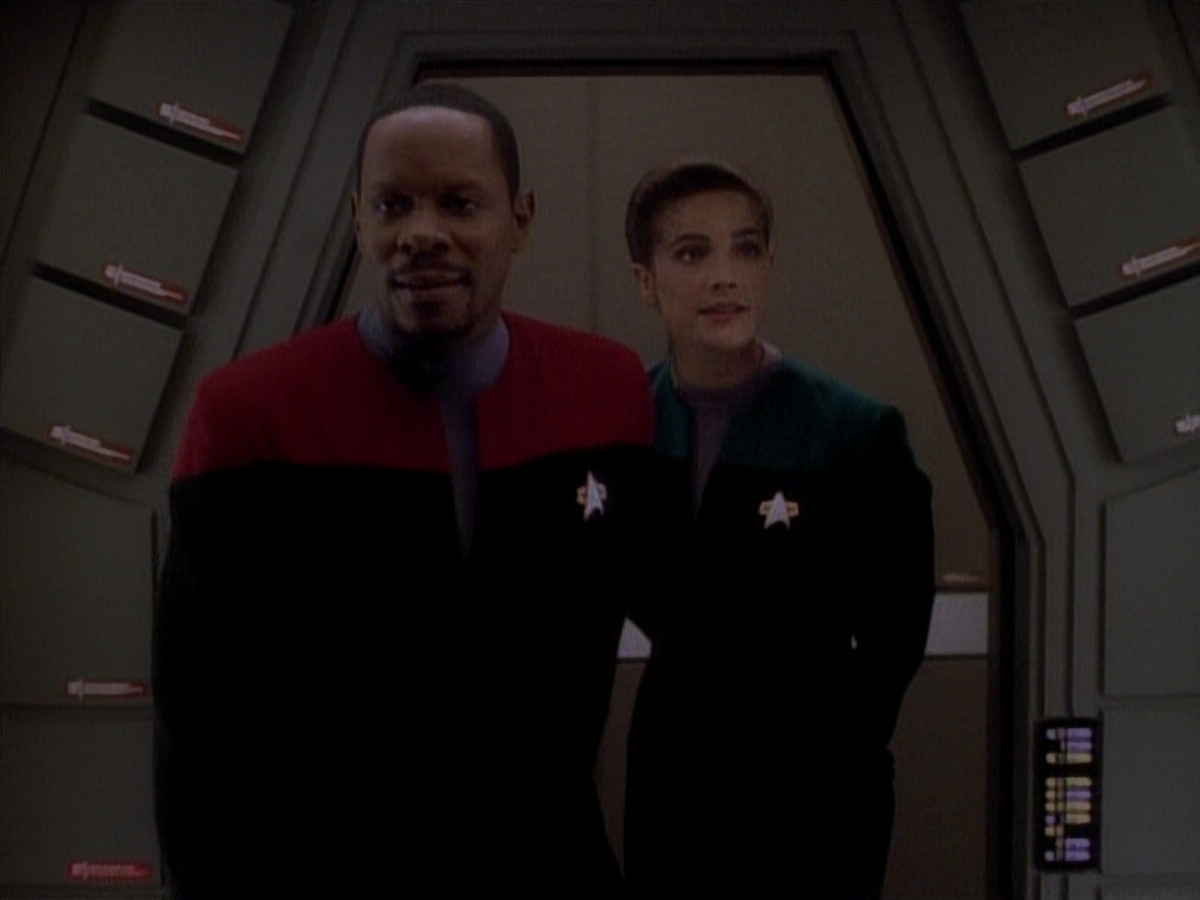 extant_StarTrek_DS9_3x26-TheAdversary_00643.jpg