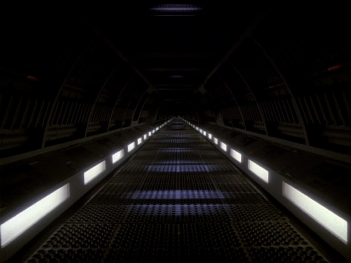 extant_StarTrek_DS9_3x26-TheAdversary_00842.jpg
