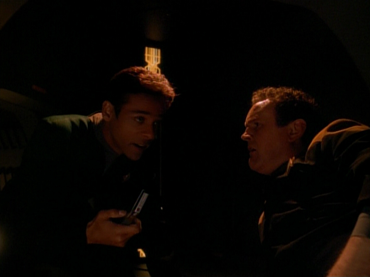 extant_StarTrek_DS9_3x26-TheAdversary_00860.jpg
