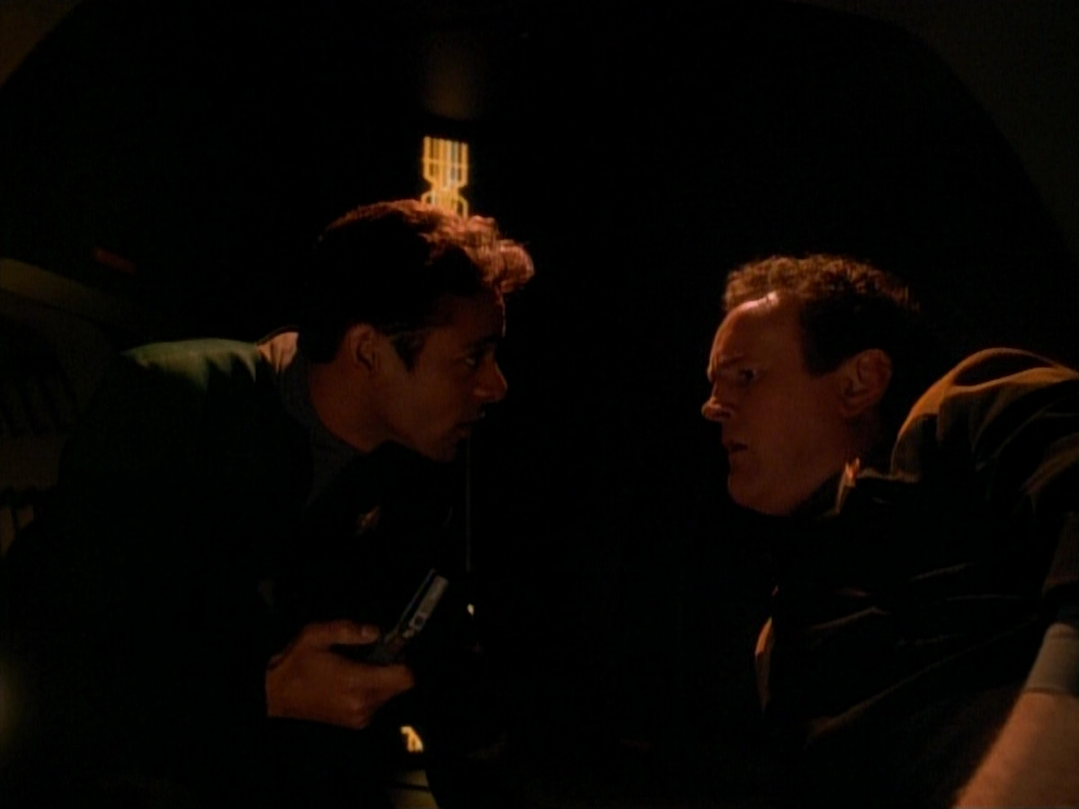 extant_StarTrek_DS9_3x26-TheAdversary_00861.jpg