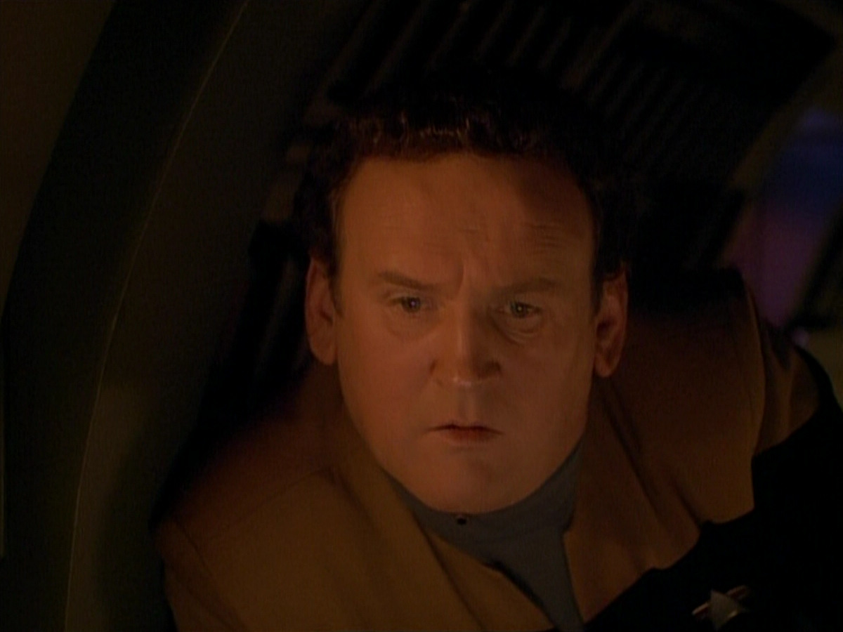 extant_StarTrek_DS9_3x26-TheAdversary_00883.jpg