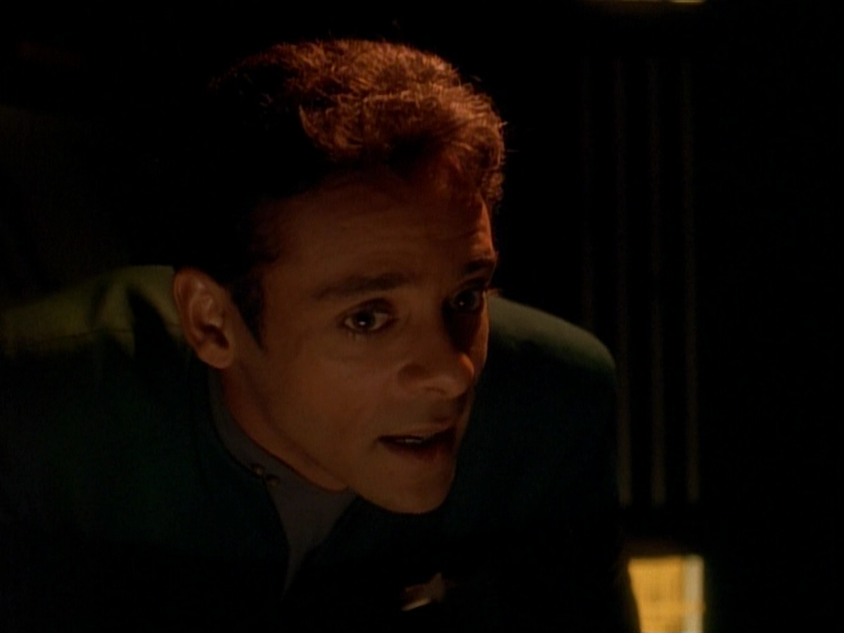 extant_StarTrek_DS9_3x26-TheAdversary_00886.jpg