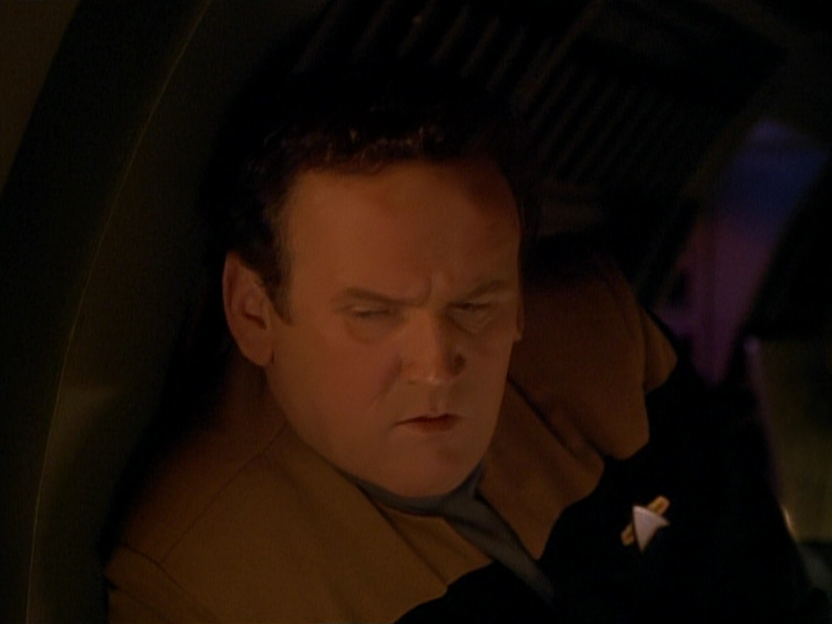 extant_StarTrek_DS9_3x26-TheAdversary_00902.jpg