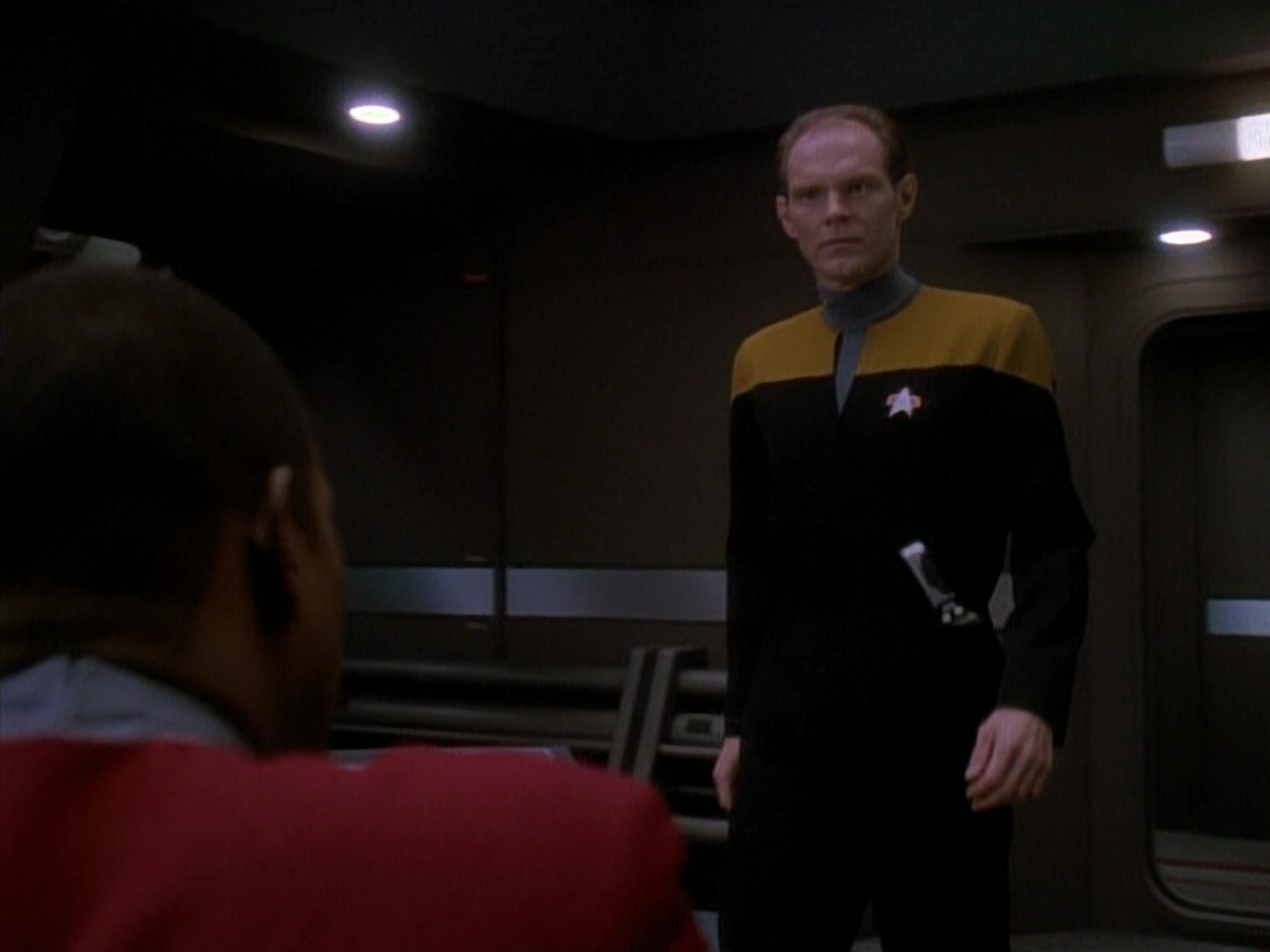 extant_StarTrek_DS9_3x26-TheAdversary_00974.jpg