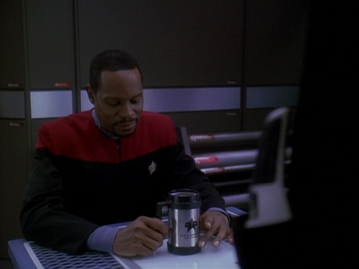 extant_StarTrek_DS9_3x26-TheAdversary_01034.jpg