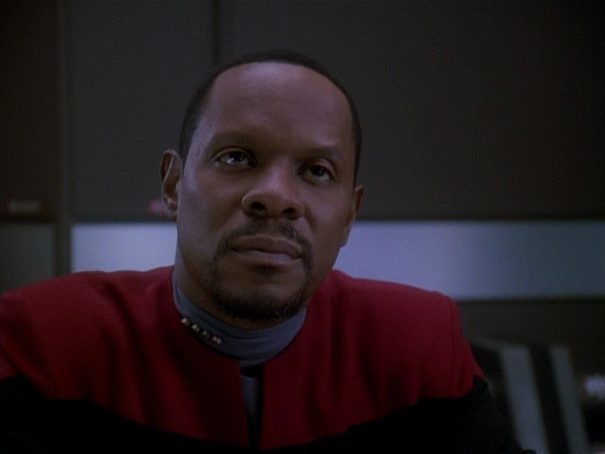extant_StarTrek_DS9_3x26-TheAdversary_01060.jpg