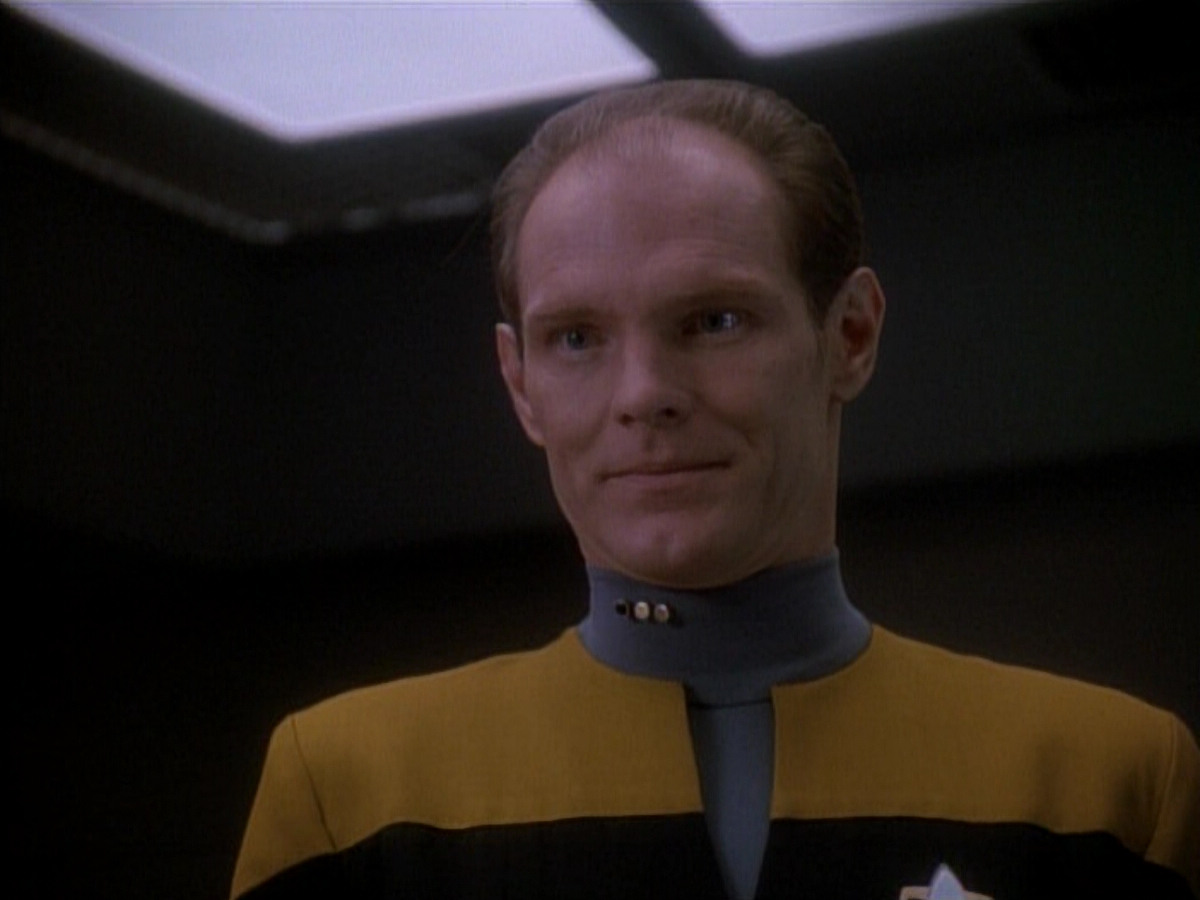 extant_StarTrek_DS9_3x26-TheAdversary_01064.jpg