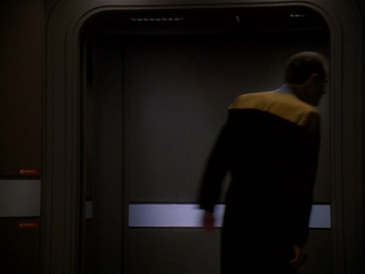 extant_StarTrek_DS9_3x26-TheAdversary_01102.jpg