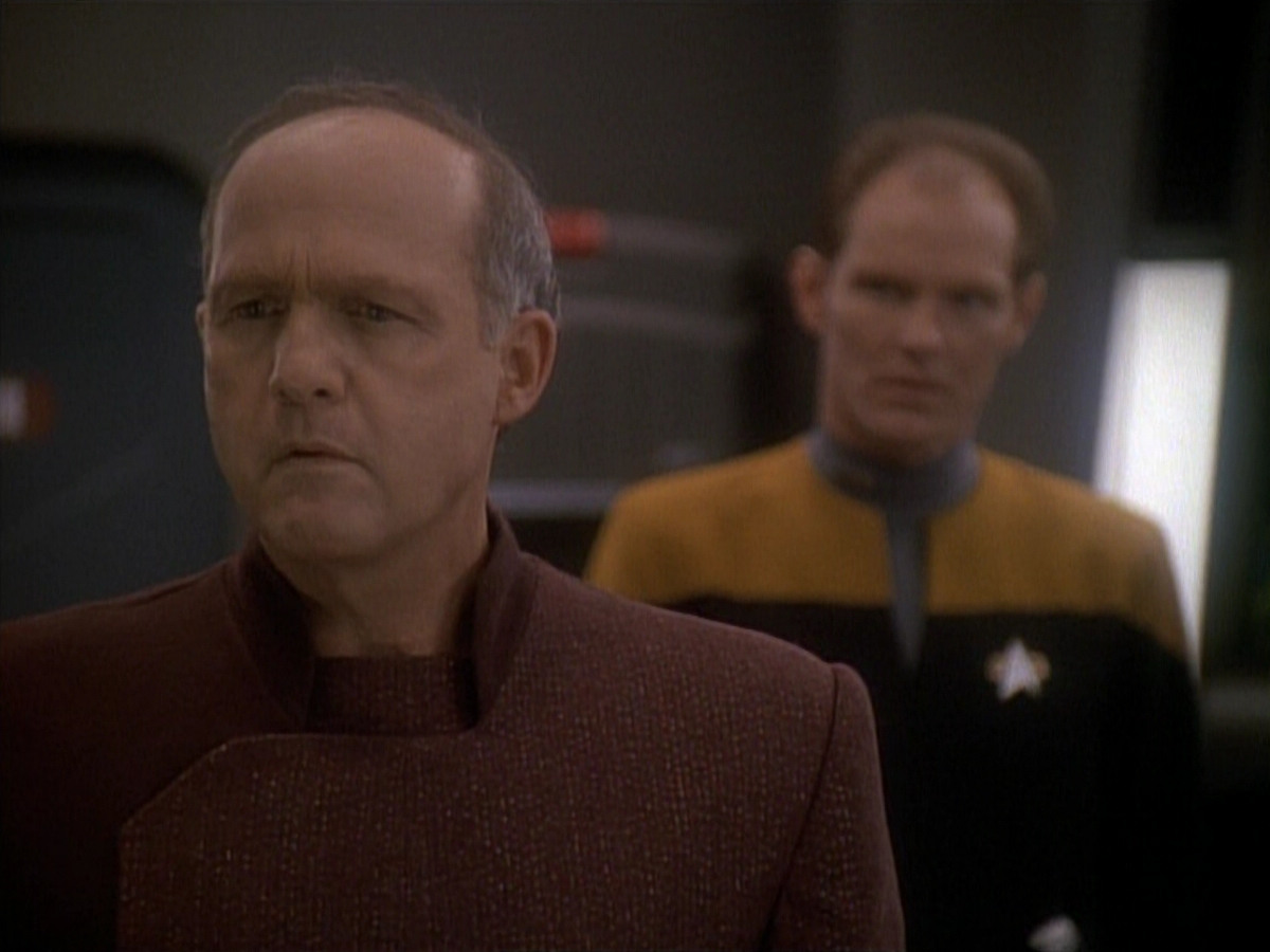 extant_StarTrek_DS9_3x26-TheAdversary_01148.jpg