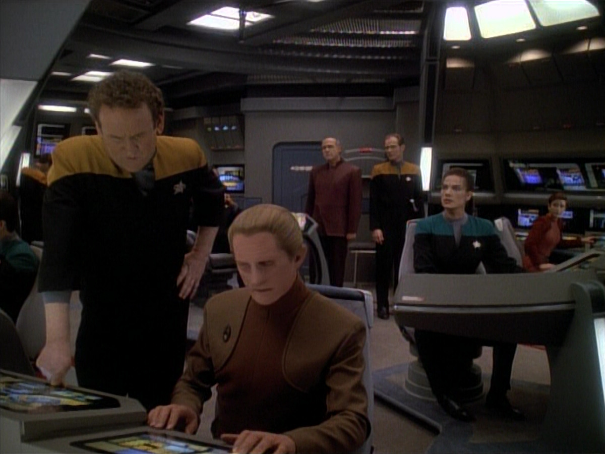 extant_StarTrek_DS9_3x26-TheAdversary_01255.jpg