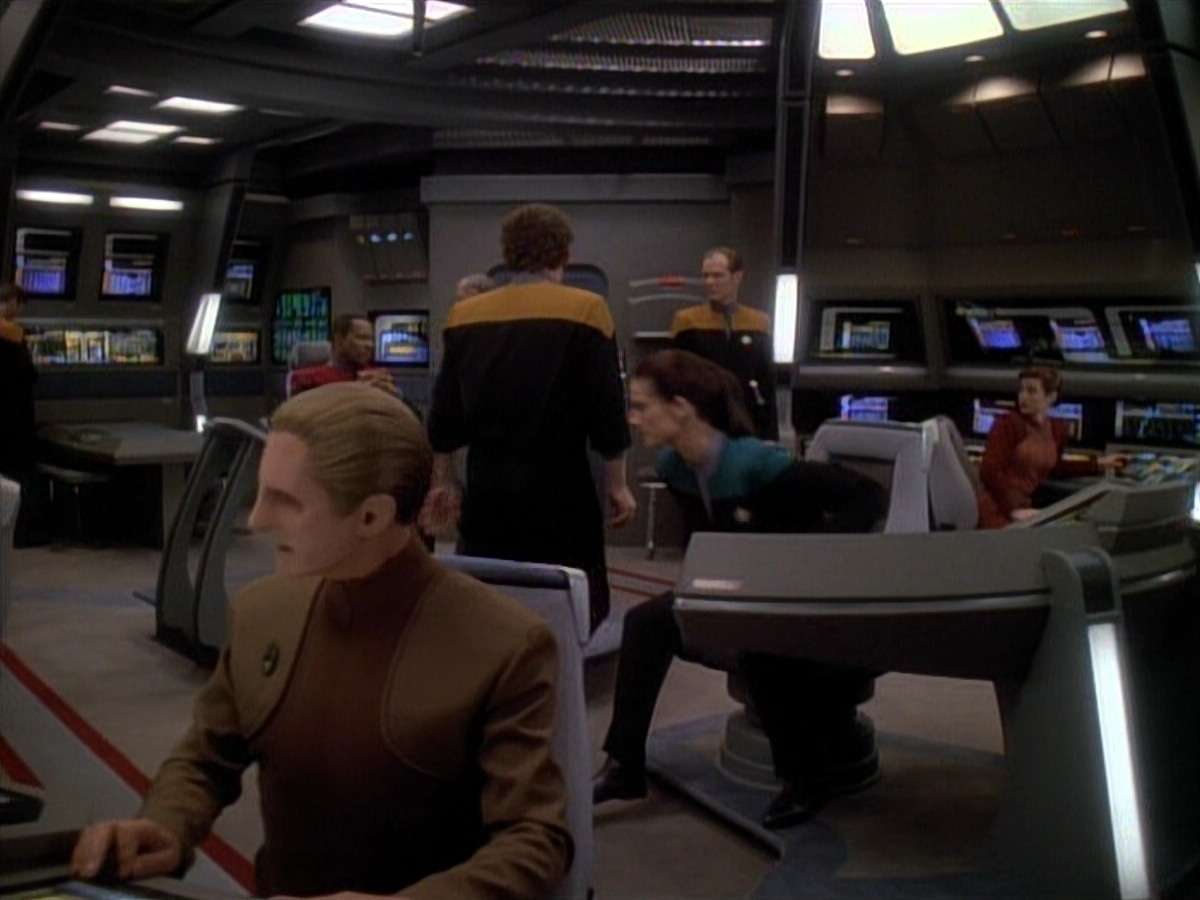 extant_StarTrek_DS9_3x26-TheAdversary_01265.jpg