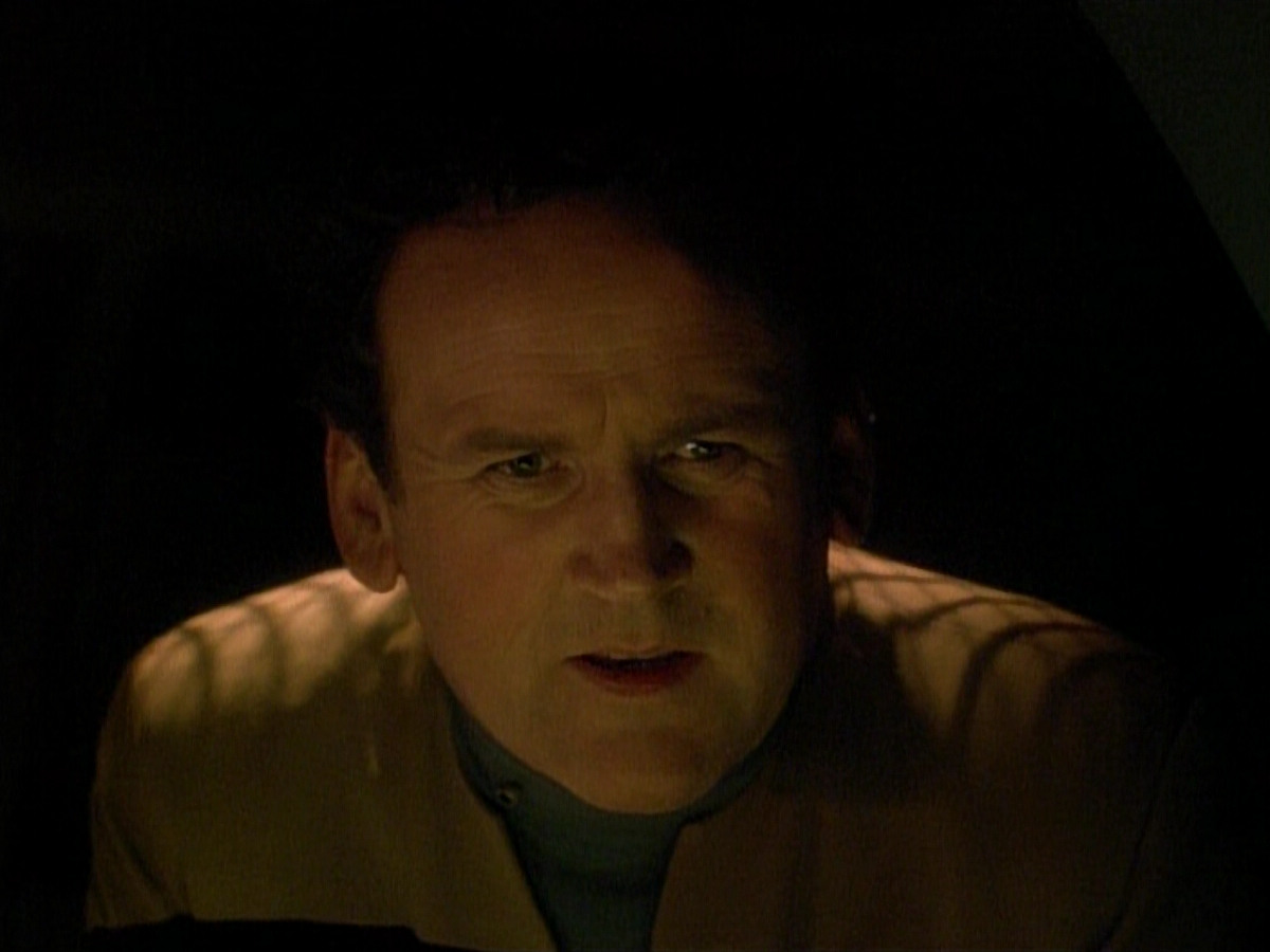 extant_StarTrek_DS9_3x26-TheAdversary_01297.jpg