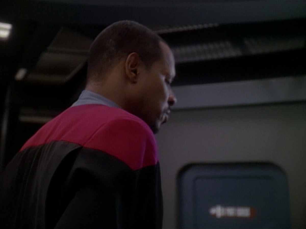 extant_StarTrek_DS9_3x26-TheAdversary_01487.jpg
