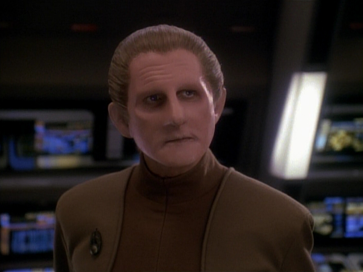 extant_StarTrek_DS9_3x26-TheAdversary_01555.jpg