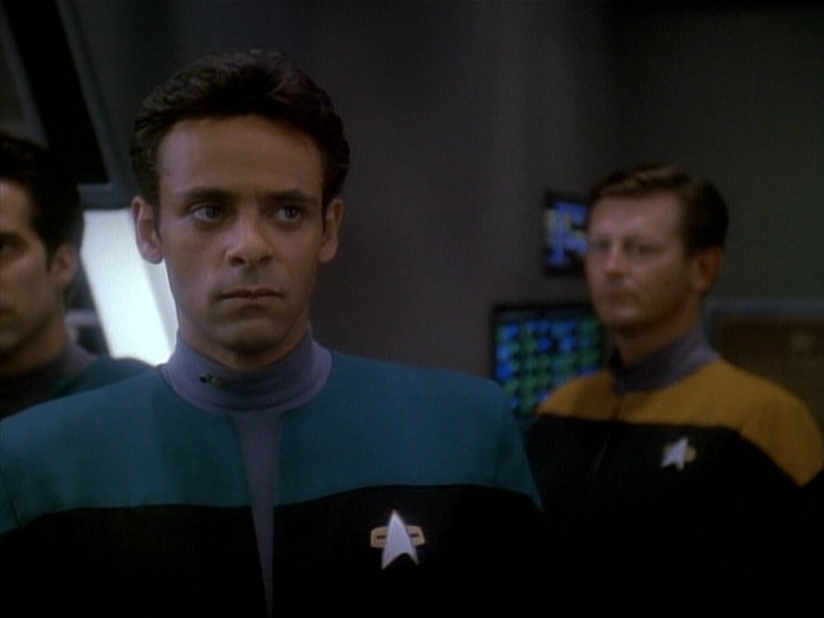 extant_StarTrek_DS9_3x26-TheAdversary_01582.jpg