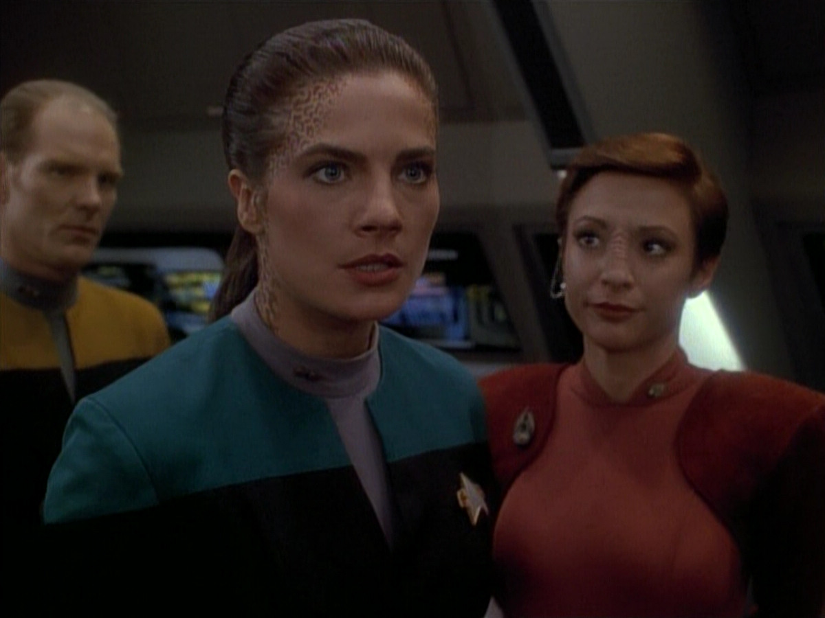 extant_StarTrek_DS9_3x26-TheAdversary_01624.jpg