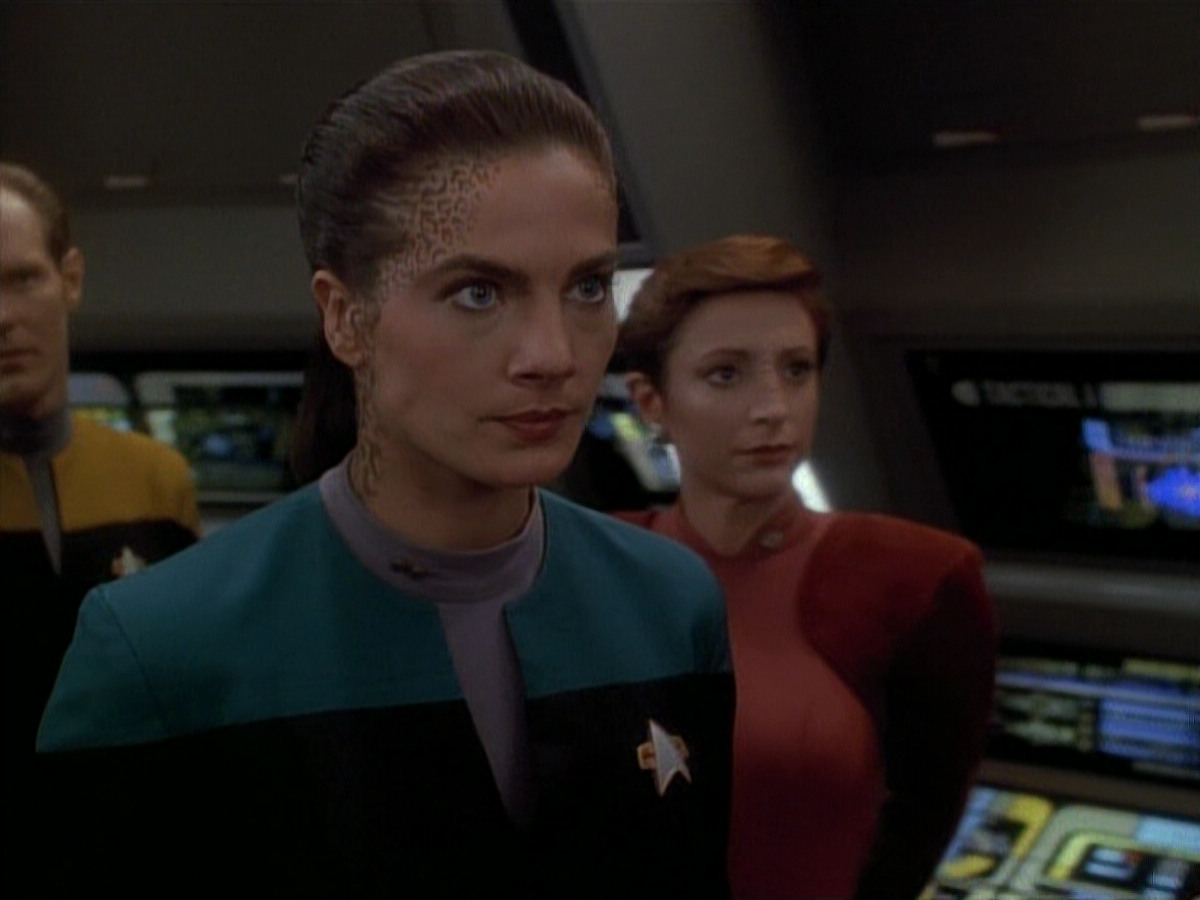 extant_StarTrek_DS9_3x26-TheAdversary_01633.jpg