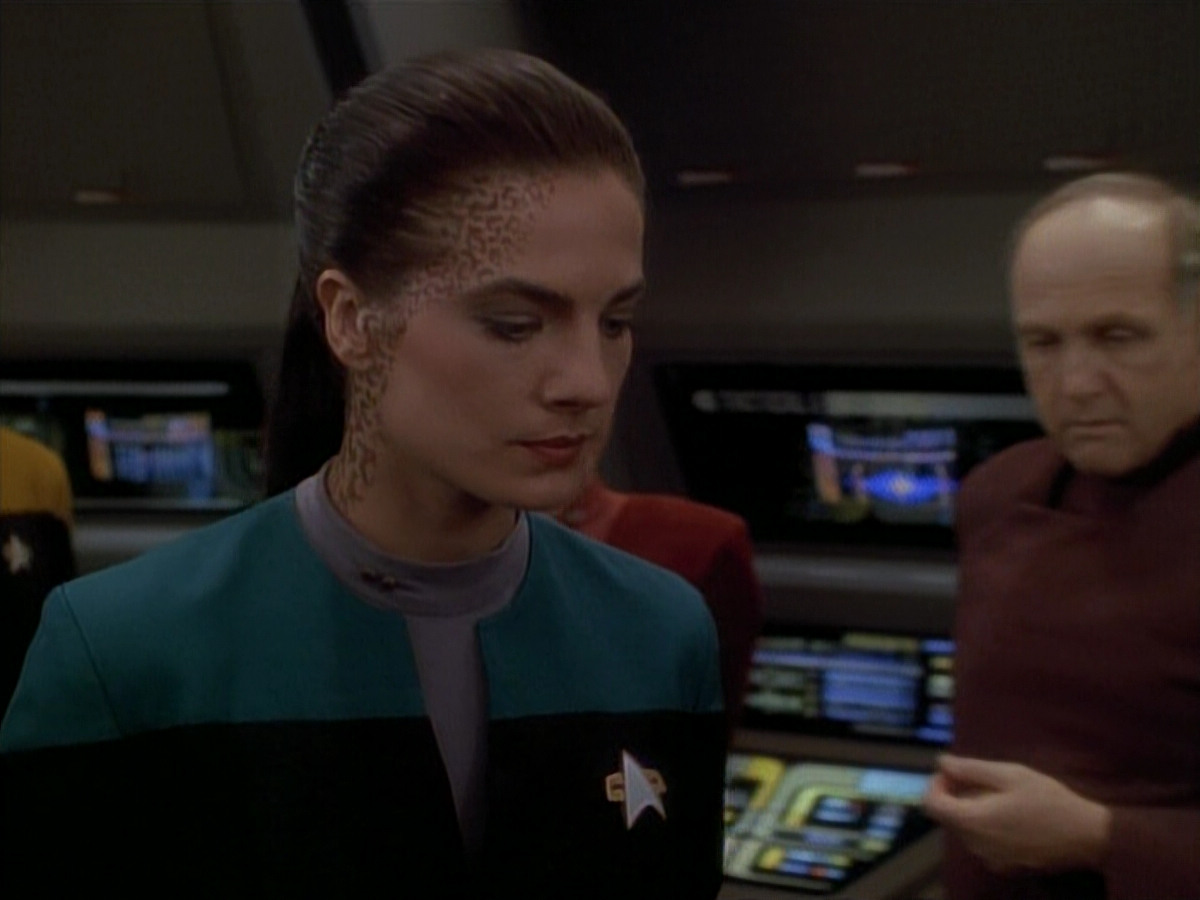 extant_StarTrek_DS9_3x26-TheAdversary_01634.jpg