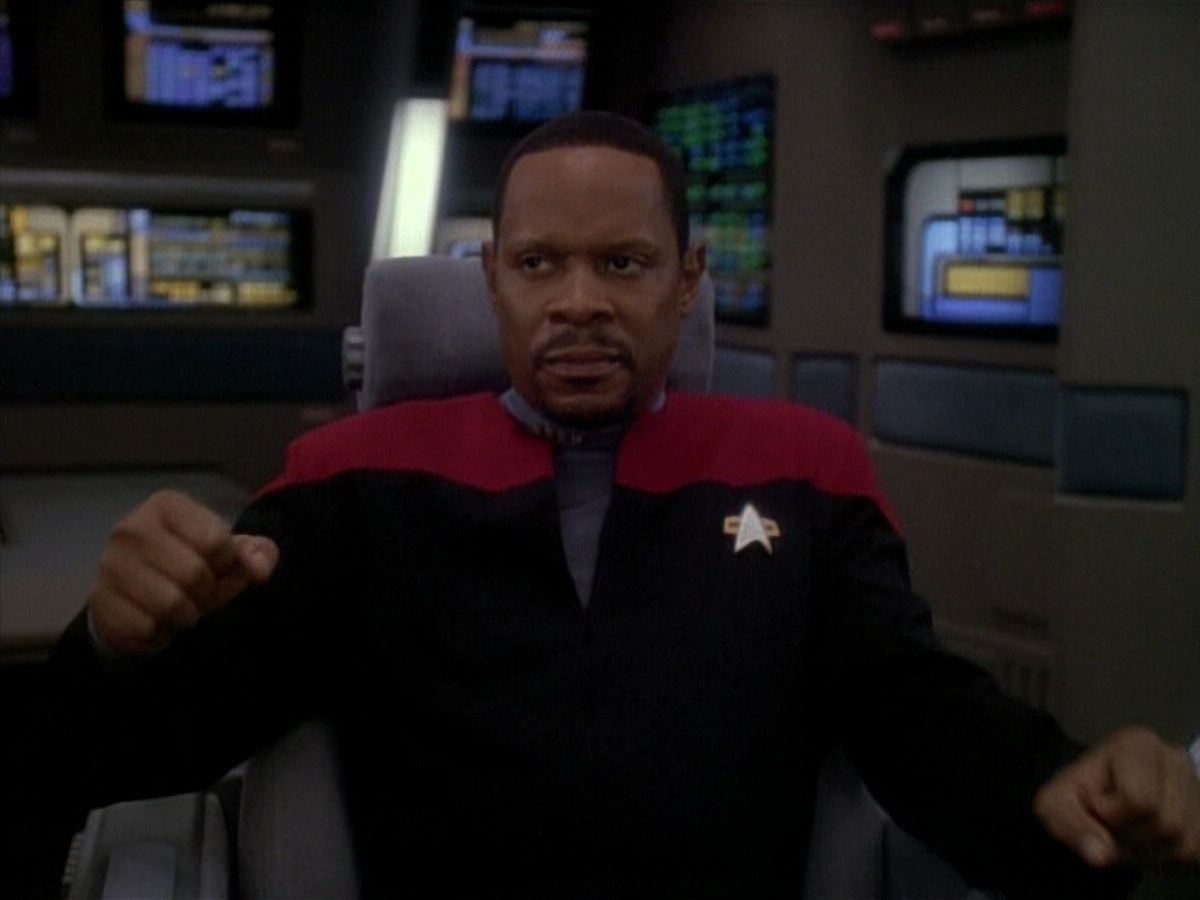 extant_StarTrek_DS9_3x26-TheAdversary_01700.jpg