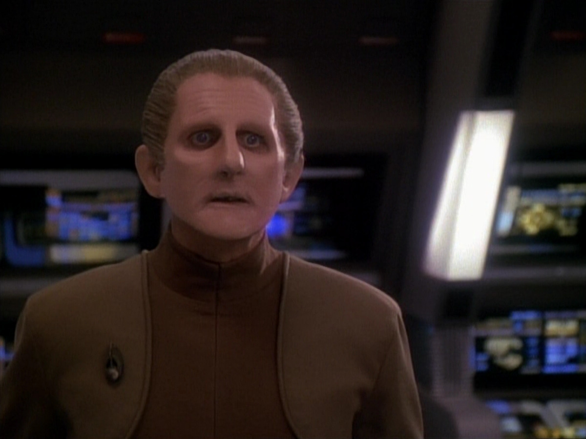 extant_StarTrek_DS9_3x26-TheAdversary_01706.jpg