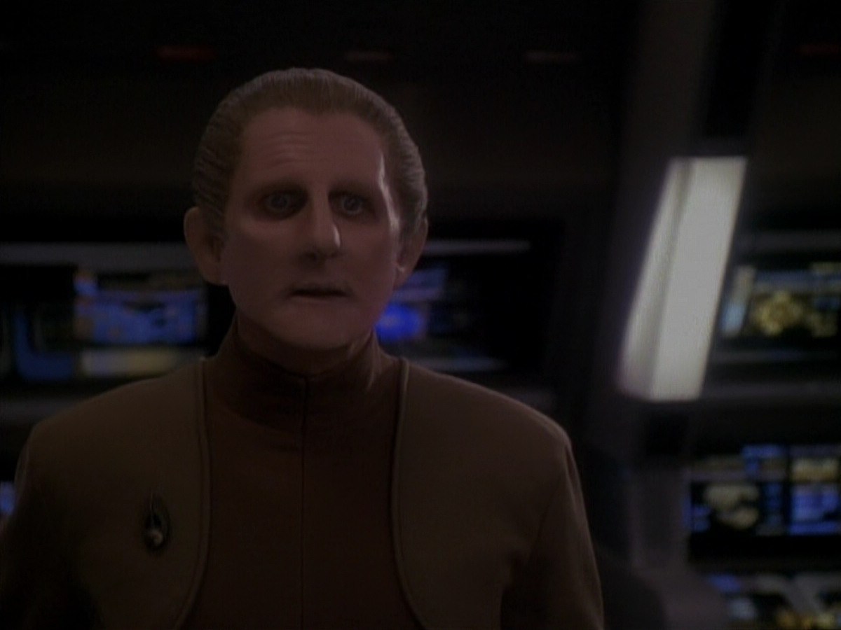 extant_StarTrek_DS9_3x26-TheAdversary_01707.jpg
