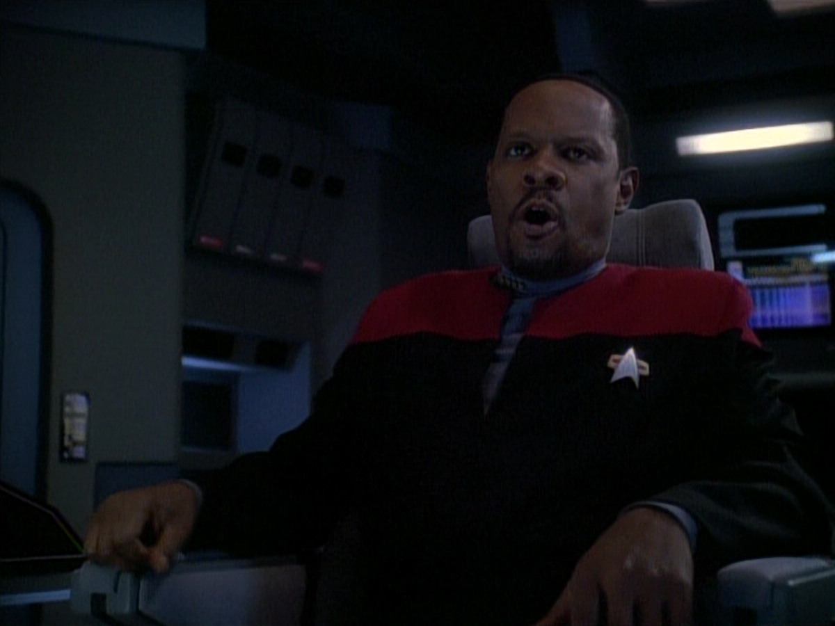 extant_StarTrek_DS9_3x26-TheAdversary_01720.jpg