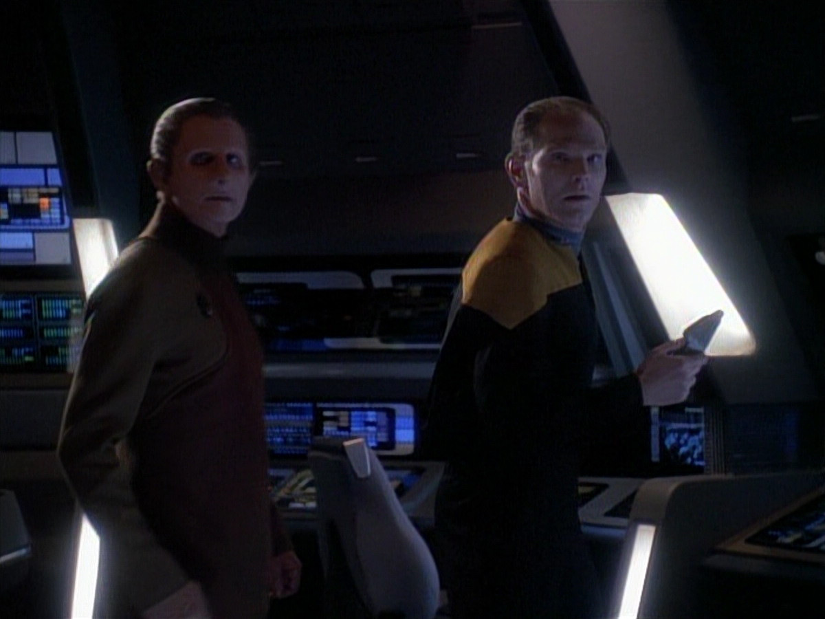extant_StarTrek_DS9_3x26-TheAdversary_01728.jpg